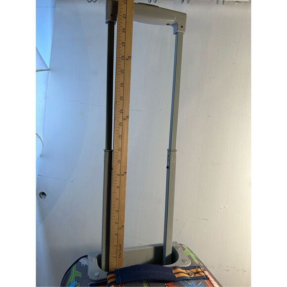 Pottery barn kids boys travel bag vehicle print rollers handle - Picture 14 of 15